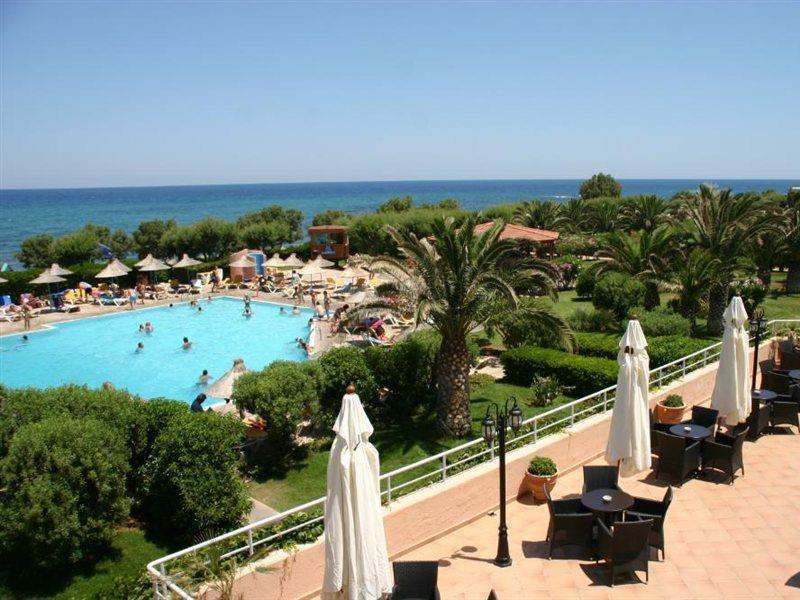 Allsun Zorbas Village Hersonissos  Bagian luar foto