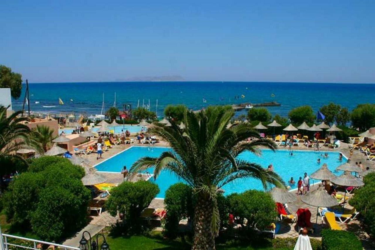 Allsun Zorbas Village Hersonissos  Bagian luar foto
